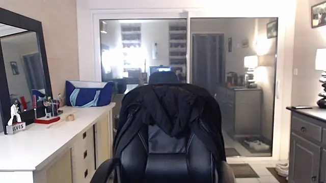 Snapshot of Goduleur69 chatting on January 2025 10:40:01 PM Goduleur69 online show from January 2025 10:40:01 PM