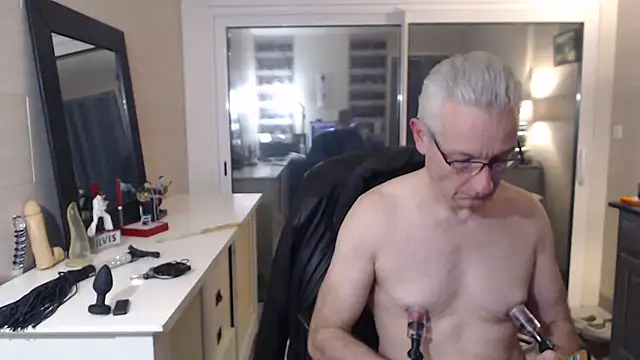 Snapshot of Goduleur69 chatting on January 2025 07:11:01 PM Goduleur69 online show from January 2025 07:11:01 PM