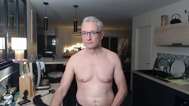 Snapshot of Goduleur69 chatting on February 2025 08:56:01 PM Goduleur69 online show from February 2025 08:56:01 PM