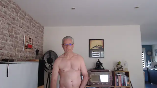 Snapshot of Goduleur69 chatting on September 2025 02:52:02 PM Goduleur69 online show from September 2025 02:52:02 PM