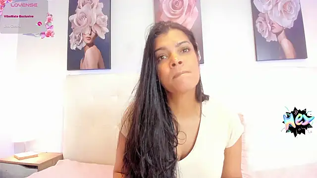 Sweetdreamses  online show from February 2025 12:46:02 PM