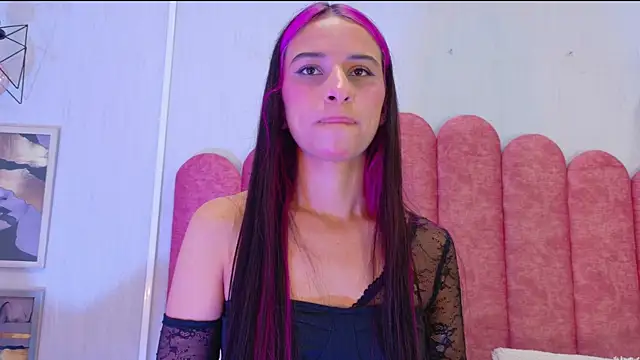 MeganBakerr  online show from October 2025 12:50:02 PM