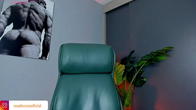 noah crux online show from March 2026 04:07:01 AM