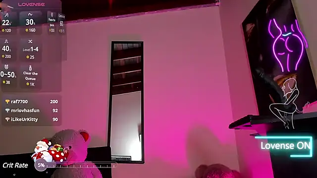 Snapshot of Sweet_Roxy1 chatting on March 2025 10:28:02 AM Sweet Roxy1 online show from March 2025 10:28:02 AM