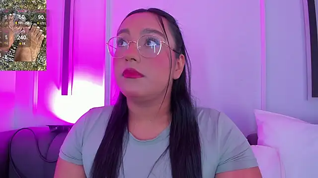 ellamontoya online show from November 2025 12:27:02 PM