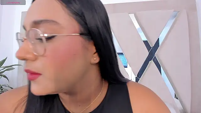 ellamontoya online show from February 2026 12:22:02 PM