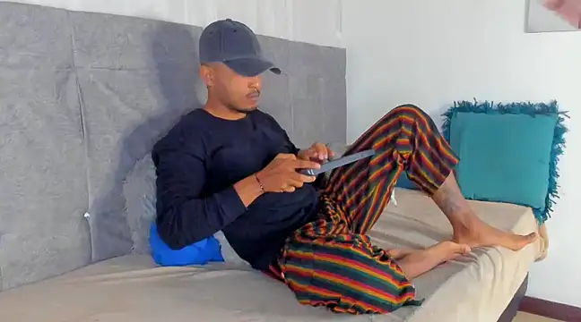 Mateo Reales online show from January 2025 04:15:01 AM