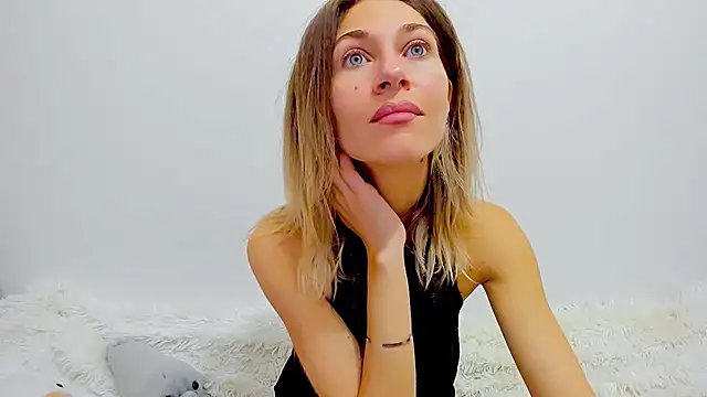 Mona Cruz online show from January 2025 05:24:01 AM