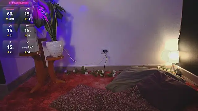 ValenGray online show from March 2025 02:21:02 AM