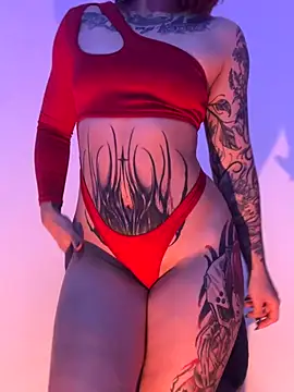 ValenGray online show from November 2025 01:00:01 PM