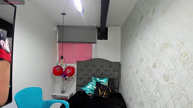 LiaCooper  online show from March 2025 06:34:01 PM