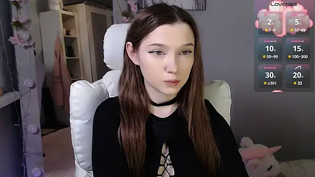 Snapshot of White_kitty01 chatting on January 2025 02:23:02 PM White kitty01 online show from January 2025 02:23:02 PM