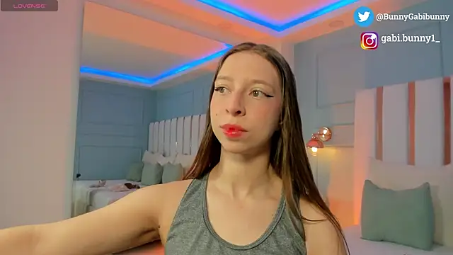 Snapshot of gabi_bunny chatting on February 2026 03:54:01 PM gabi bunny online show from February 2026 03:54:01 PM