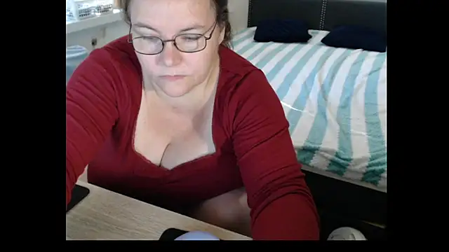 Sweetboobs online show from June 2026 07:25:01 AM