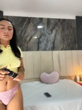 lia sofiia online show from July 2026 09:12:01 AM