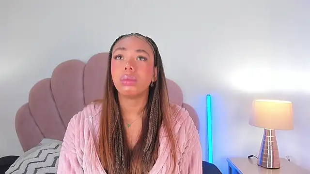 Nicole Paradise online show from January 2026 12:40:02 PM