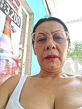 Mia-funny20 online show from September 2025 06:53:02 PM