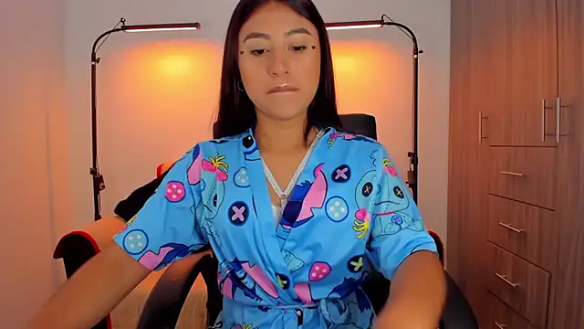 Snapshot of cloy_baby__ chatting on October 2025 10:16:01 AM cloy baby online show from October 2025 10:16:01 AM