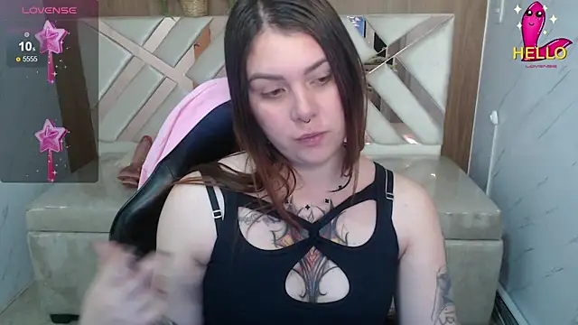 Snapshot of Paula_b_ chatting on January 2026 12:52:01 PM Paula b online show from January 2026 12:52:01 PM