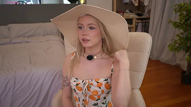 LexieLoree online show from March 2026 03:09:01 AM