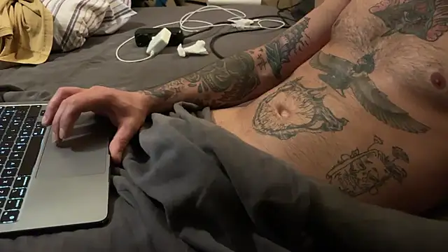 Snapshot of kameray12 chatting on March 2025 06:11:02 PM kameray12 online show from March 2025 06:11:02 PM