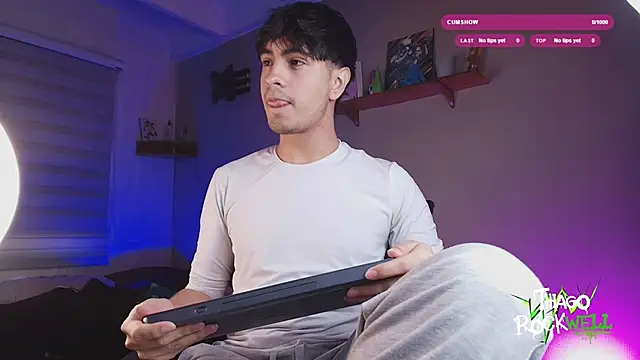 Snapshot of thiago_rockwelll chatting on September 2025 11:10:02 AM thiago rockwelll online show from September 2025 11:10:02 AM