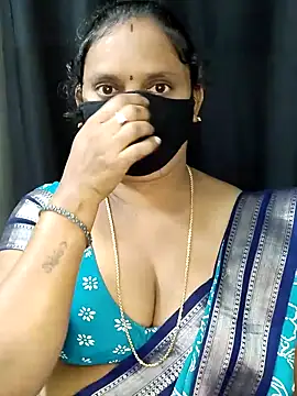 vintage-vibs online show from October 2025 06:08:02 PM