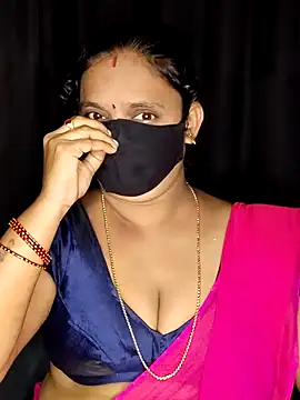 vintage-vibs online show from October 2025 05:25:02 PM