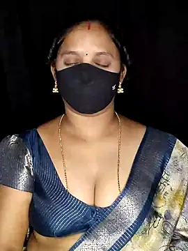 vintage-vibs online show from April 2026 06:23:01 PM