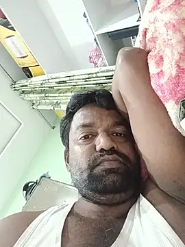 Snapshot of PVNRAO0831 chatting on July 2026 03:15:01 PM PVNRAO0831 online show from July 2026 03:15:01 PM