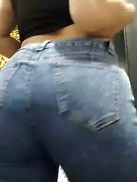 dulccemaria24 online show from December 2024 09:00:02 PM