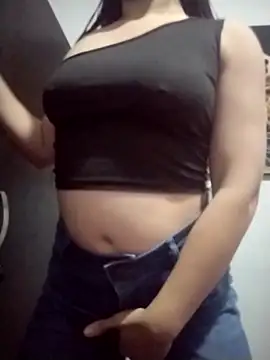 dulccemaria24 online show from November 2025 08:12:01 PM