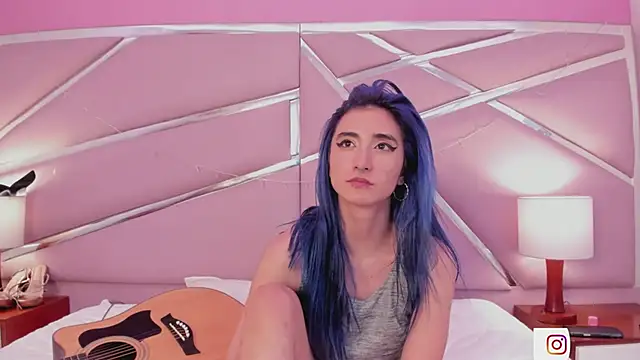 Snapshot of Lunapage chatting on January 2025 05:06:01 PM Lunapage online show from January 2025 05:06:01 PM