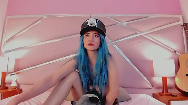 Snapshot of Lunapage chatting on March 2025 04:13:02 PM Lunapage online show from March 2025 04:13:02 PM