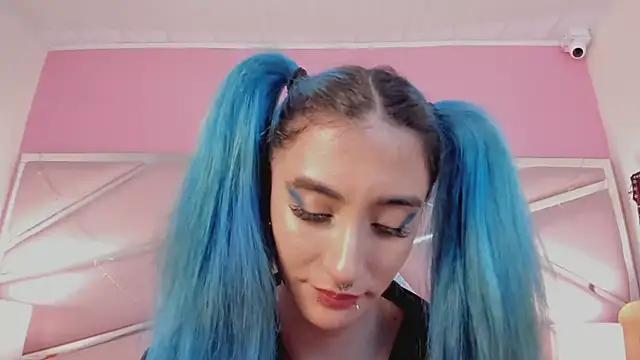 Snapshot of Lunapage chatting on March 2025 04:15:01 PM Lunapage online show from March 2025 04:15:01 PM