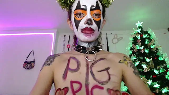 Eloise-brown online show from December 2024 10:39:01 PM