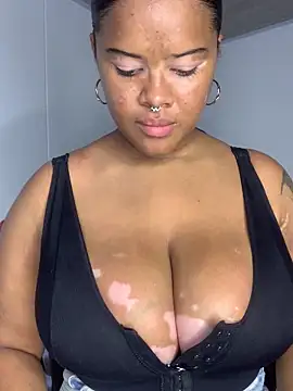 antonella 19x online show from December 2024 07:41:02 PM