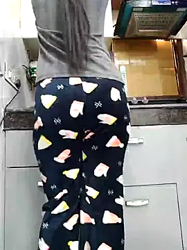 Snapshot of Manpreet_kaur21 chatting on December 2024 06:36:01 AM Manpreet kaur21 online show from December 2024 06:36:01 AM