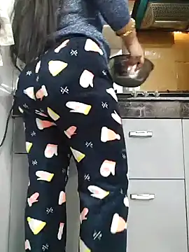 Snapshot of Manpreet_kaur21 chatting on December 2024 06:09:01 AM Manpreet kaur21 online show from December 2024 06:09:01 AM