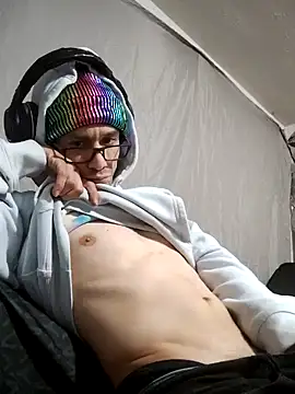 Snapshot of gabelove369 chatting on February 2025 03:42:01 AM gabelove369 online show from February 2025 03:42:01 AM