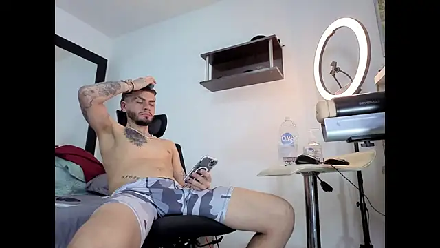 badanyboy online show from April 2026 01:41:01 PM