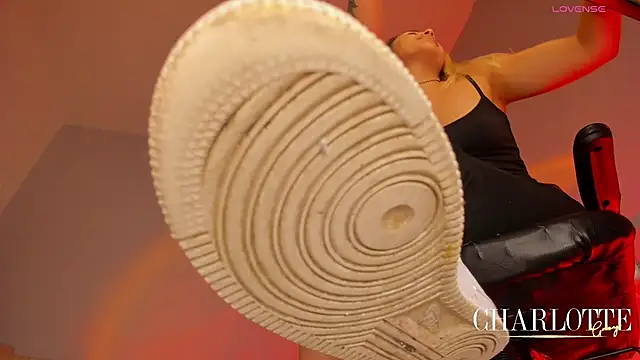 charlotte  grey online show from April 2026 08:42:02 PM