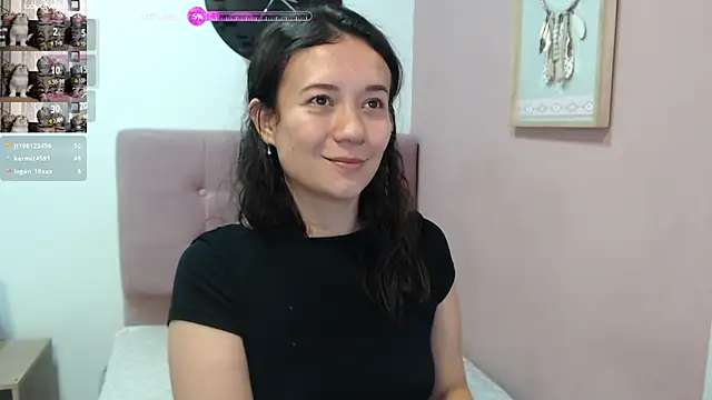 Snapshot of lanna_1878 chatting on February 2025 04:26:02 PM lanna 1878 online show from February 2025 04:26:02 PM