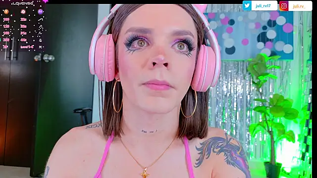 Snapshot of Chris_parker27 chatting on January 2025 03:10:01 PM Chris parker27 online show from January 2025 03:10:01 PM