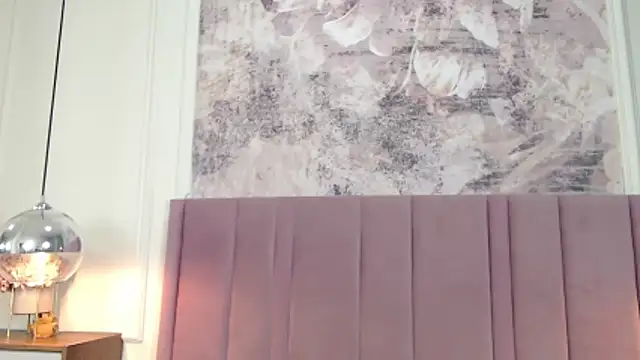 SabrinaDevill online show from February 2026 01:10:01 PM