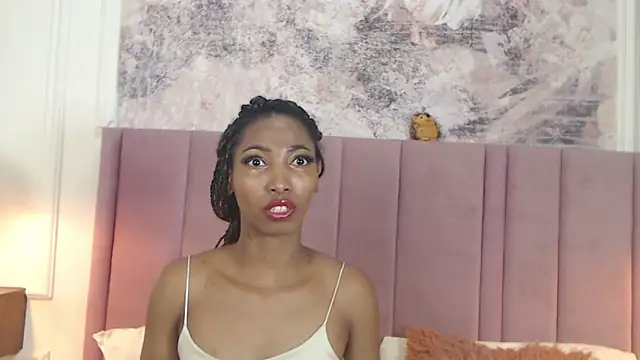 SabrinaDevill online show from April 2026 01:33:02 PM