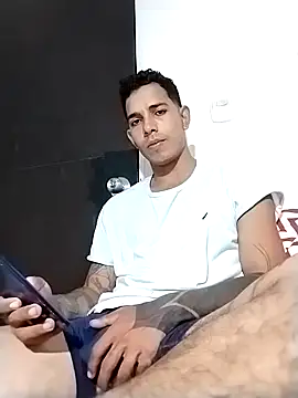 chero 95 online show from April 2026 03:17:01 AM