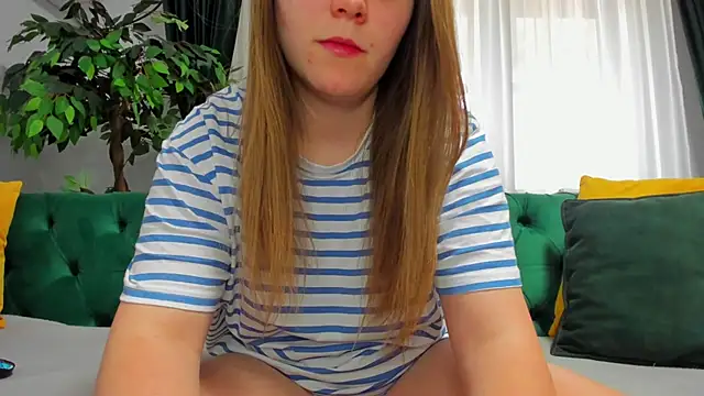 Snapshot of bonnie6969 chatting on March 2025 07:38:02 AM bonnie6969 online show from March 2025 07:38:02 AM