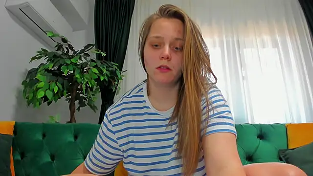 Snapshot of bonnie6969 chatting on March 2025 10:08:02 AM bonnie6969 online show from March 2025 10:08:02 AM