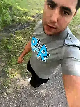 elwhite1996 online show from October 2025 06:32:01 PM